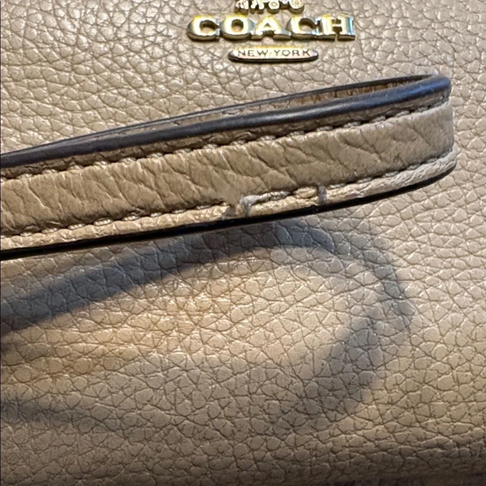Coach Pebble Leather Wristlet